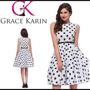 🎉 2/$20 🎉 BNWOT - polka dot swing dress